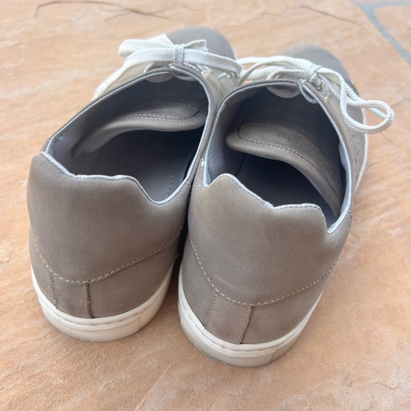 Bugatchi Men's Gray Sneakers with White Laces - Picture 5 of 6